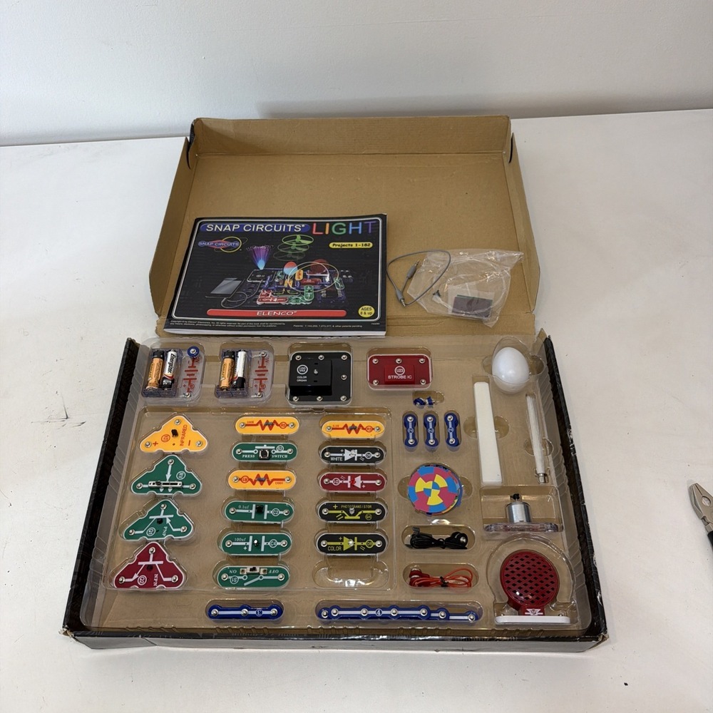 Elenco Snap Circuits SCL-175 Light STEM Electronics Project Kit